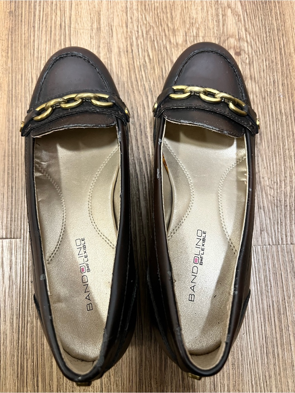 Bandolino Brown Loafers with Gold Chain Trim